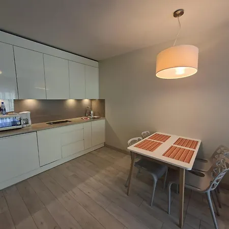 Апартаменты Czarna Gora S6 *